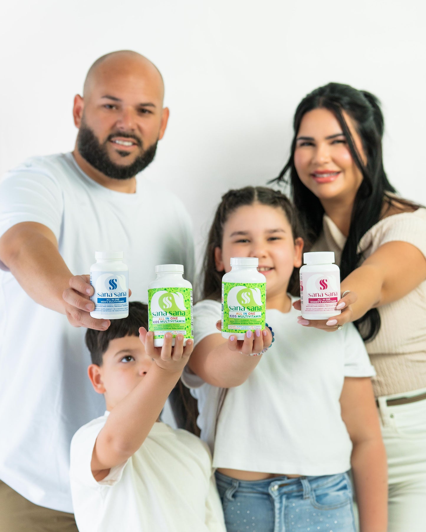 Set of Multivitamins for Everyone